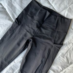 Fabletics Oasis 7/8 pant, black size small